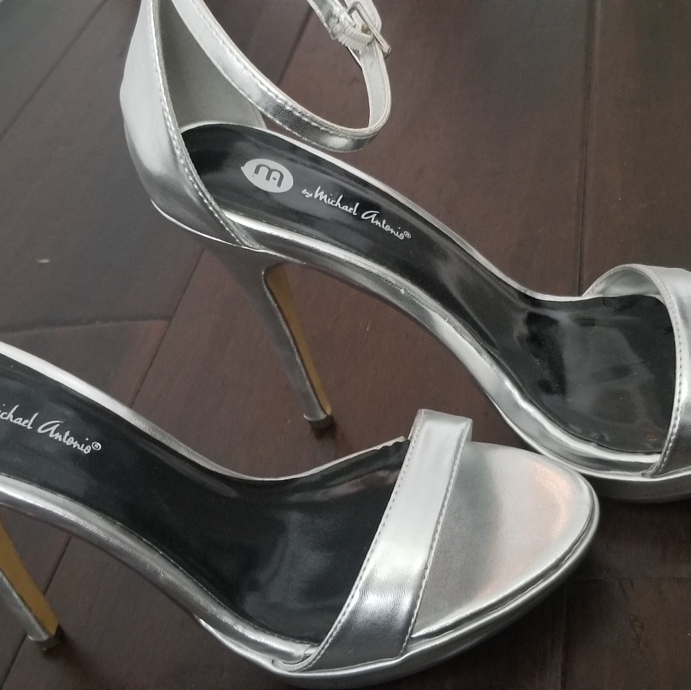 Womens heels